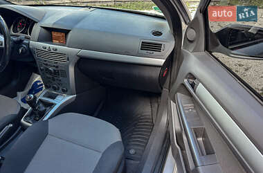 Универсал Opel Astra 2009 в 