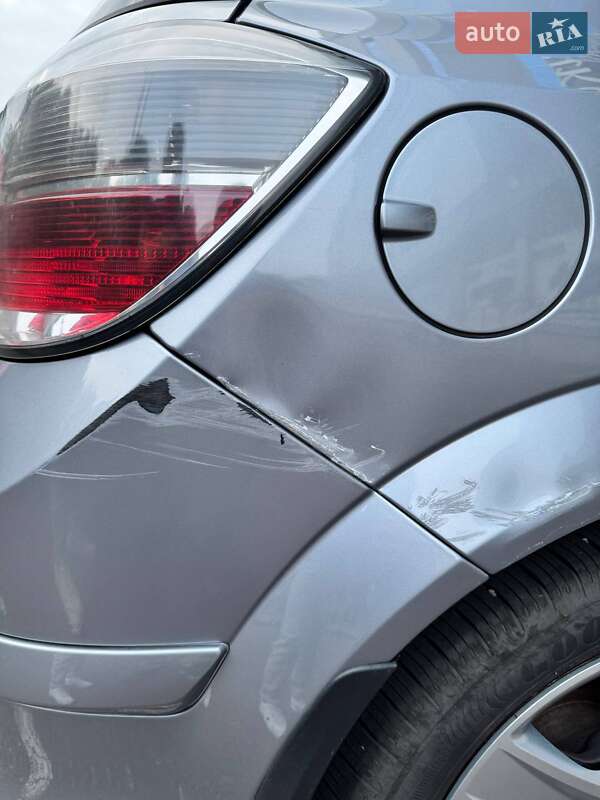 Хэтчбек Opel Astra 2007 в Черкассах