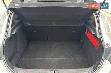 Хэтчбек Opel Astra 2010 в 