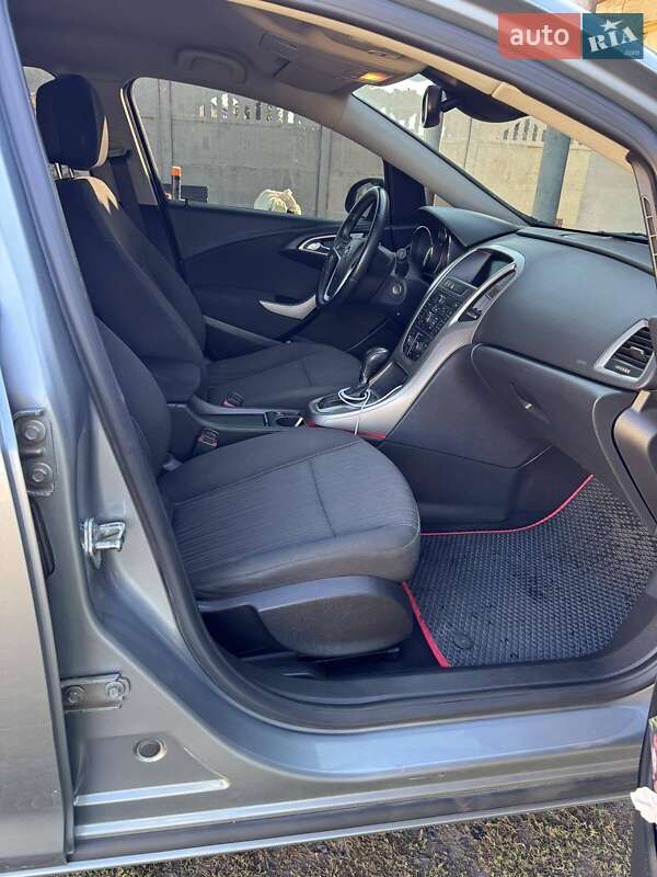 Универсал Opel Astra 2011 в Кобеляках фото 26 Универсал Opel Astra 2011 в Кобеляках