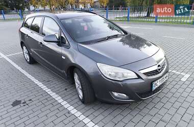 Універсал Opel Astra 2011 в Шептицькому