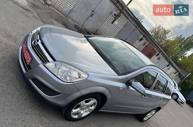 Универсал Opel Astra 2008 в 