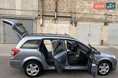 Универсал Opel Astra 2008 в 