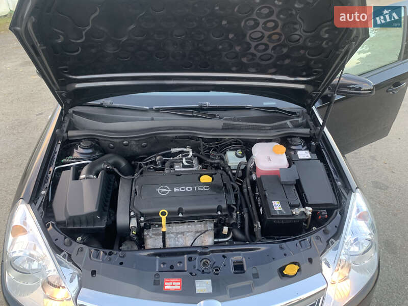 Универсал Opel Astra 2009 в Надворной фото 25 Универсал Opel Astra 2009 в Надворной