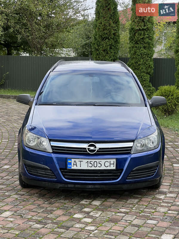 Универсал Opel Astra 2006 в Городенке