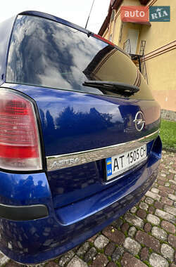 Универсал Opel Astra 2006 в 