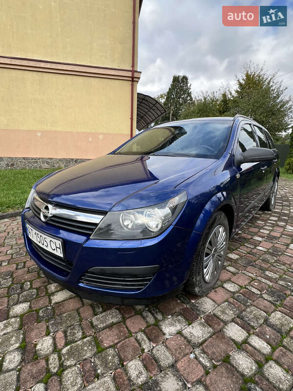 Универсал Opel Astra 2006 в Городенке