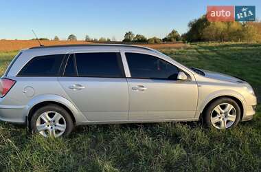 Универсал Opel Astra 2009 в 