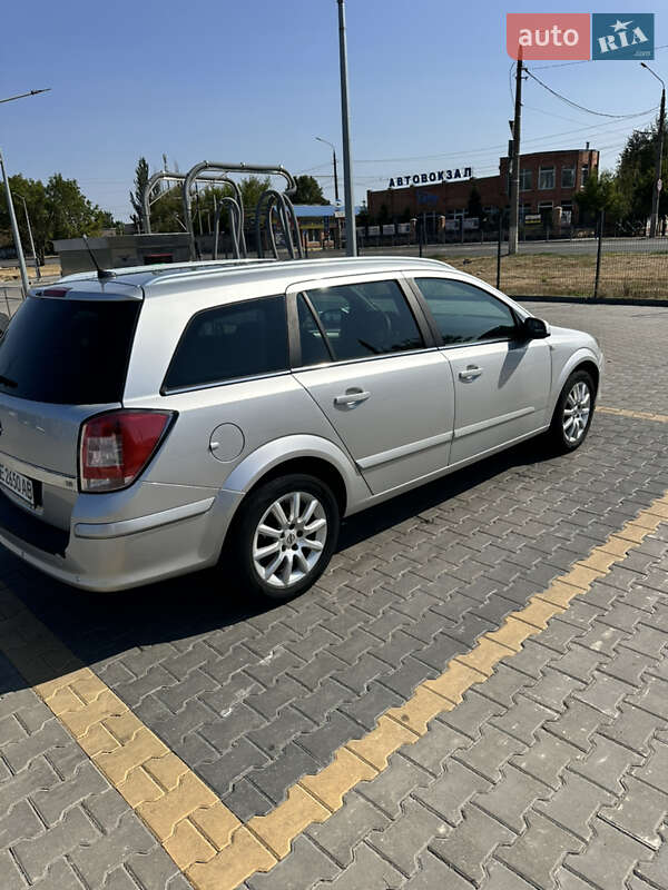 Универсал Opel Astra 2008 в Николаеве фото 2 Универсал Opel Astra 2008 в Николаеве
