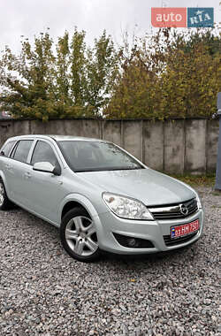 Універсал Opel Astra 2009 в Білій Церкві