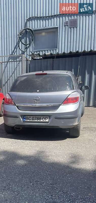 Opel Astra 2004 Opel Astra 2004