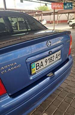 Седан Opel Astra 2007 в 