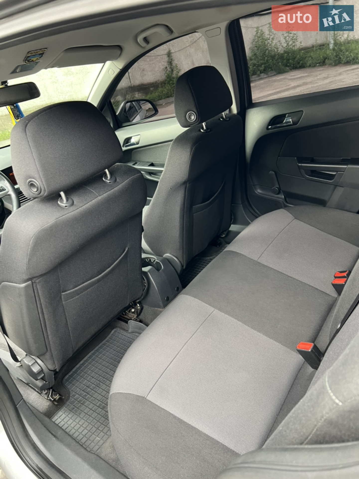 2013 Opel Astra - мініатюра 10