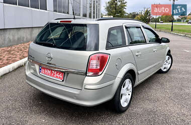 Универсал Opel Astra 2007 в 