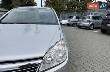 Универсал Opel Astra 2007 в 