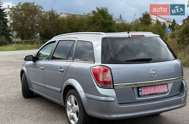 Универсал Opel Astra 2005 в 