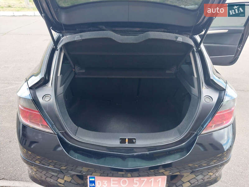 Хэтчбек Opel Astra 2008 в Кривом Роге