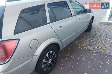 Универсал Opel Astra 2005 в  фото 6 Универсал Opel Astra 2005 в