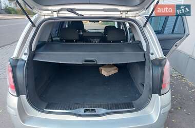 Универсал Opel Astra 2005 в  фото 14 Универсал Opel Astra 2005 в