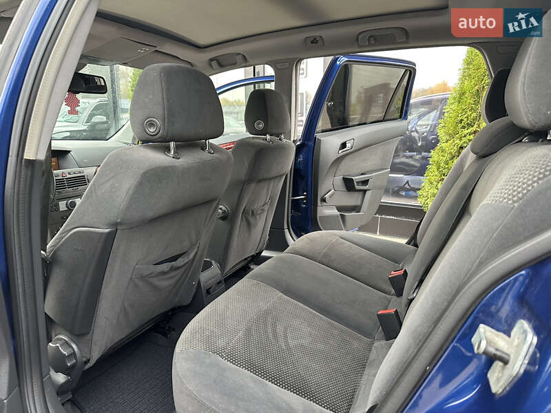 Универсал Opel Astra 2005 в Харькове
