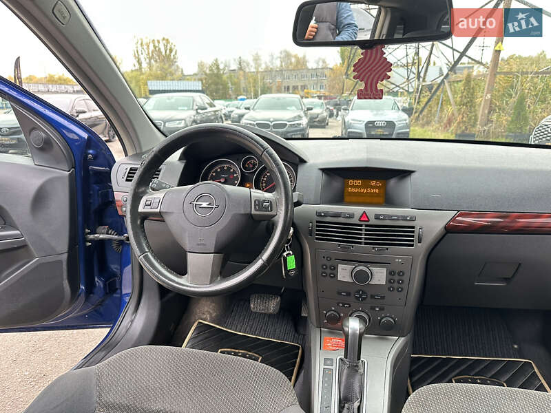 Универсал Opel Astra 2005 в Харькове