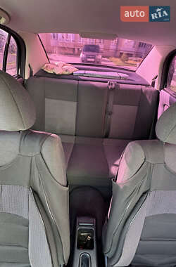 Седан Opel Astra 2006 в 