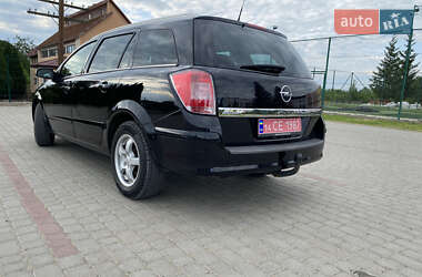 Универсал Opel Astra 2008 в 