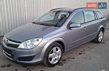 Универсал Opel Astra 2007 в Черновцах