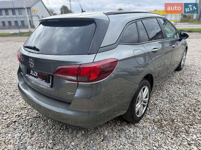 Универсал Opel Astra 2017 в Коломые