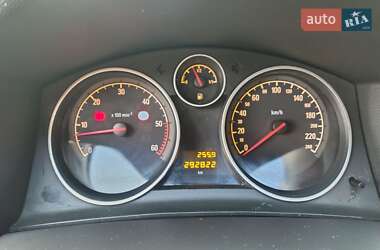 Універсал Opel Astra 2010 в  фото 9 Універсал Opel Astra 2010 в
