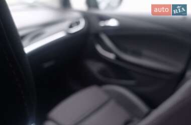 Универсал Opel Astra 2017 в 