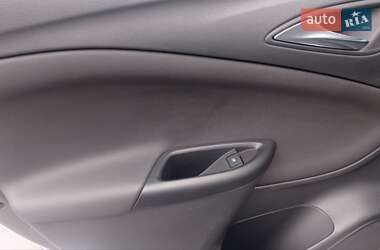 Универсал Opel Astra 2017 в 