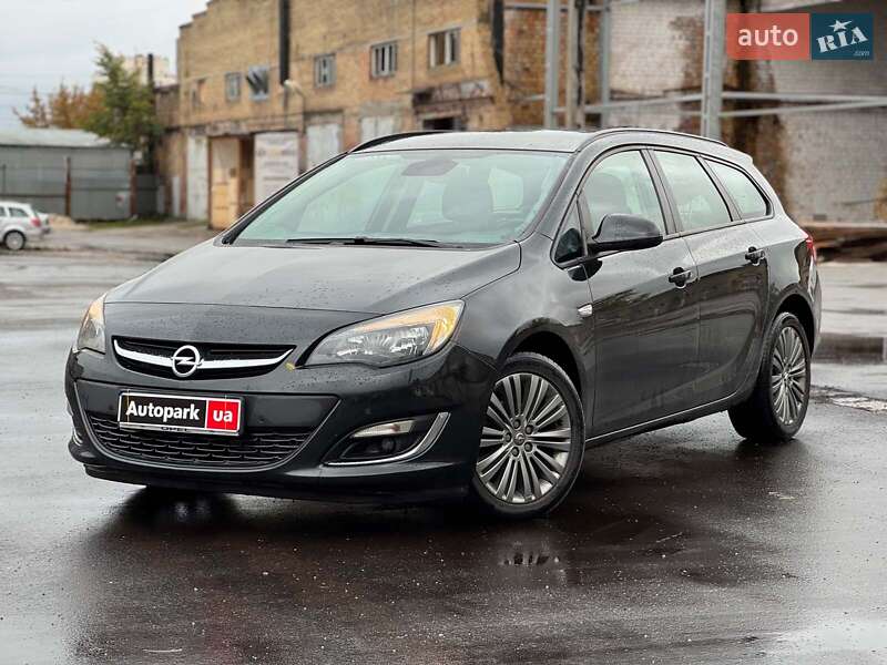 Opel Astra 2013