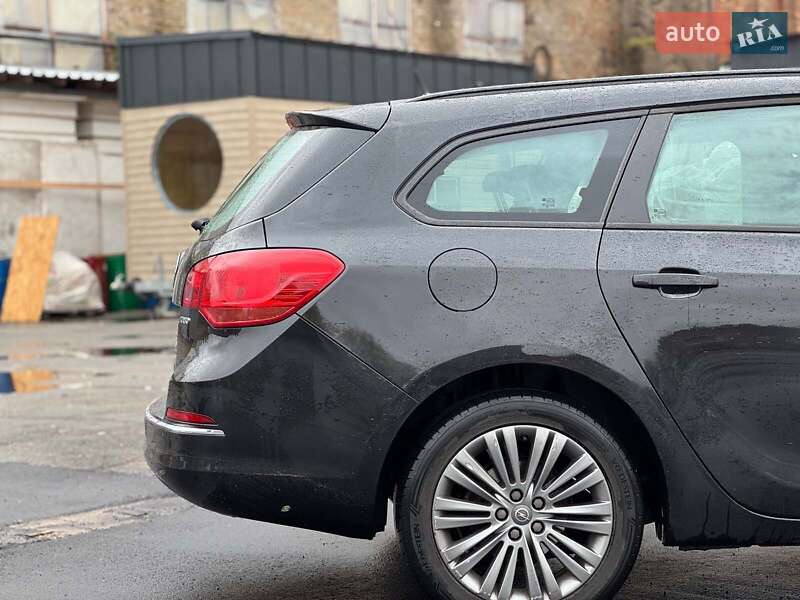 Универсал Opel Astra 2013 в Киеве фото 11 Универсал Opel Astra 2013 в Киеве