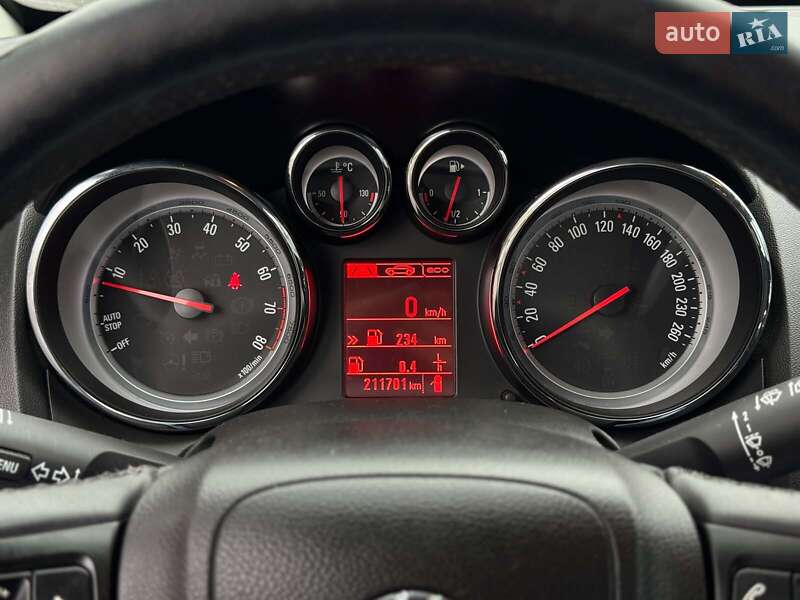 Универсал Opel Astra 2013 в Киеве фото 25 Универсал Opel Astra 2013 в Киеве