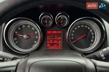 Универсал Opel Astra 2013 в 