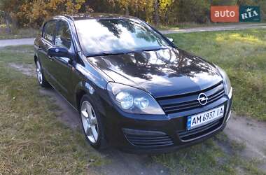 Хетчбек Opel Astra 2004 в Житомирі
