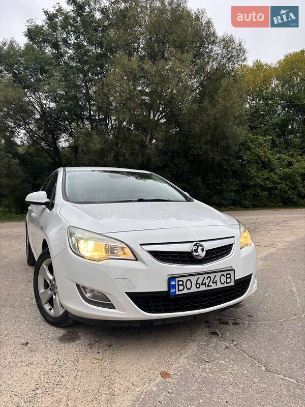 Хэтчбек Opel Astra 2010 в Жовкве фото 20 Хэтчбек Opel Astra 2010 в Жовкве