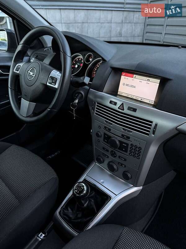 Универсал Opel Astra 2009 в Черкассах фото 34 Универсал Opel Astra 2009 в Черкассах