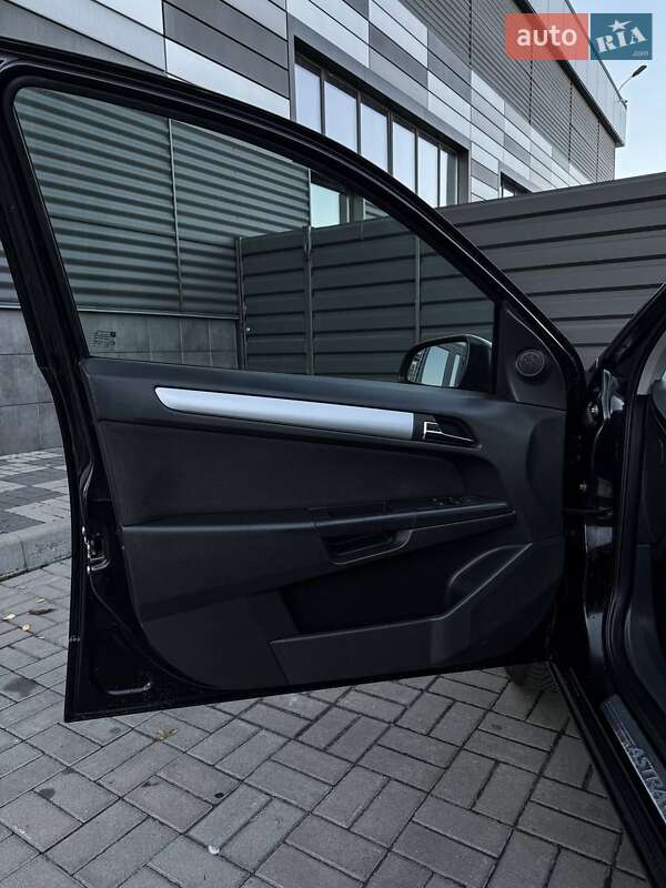 Универсал Opel Astra 2009 в Черкассах фото 59 Универсал Opel Astra 2009 в Черкассах