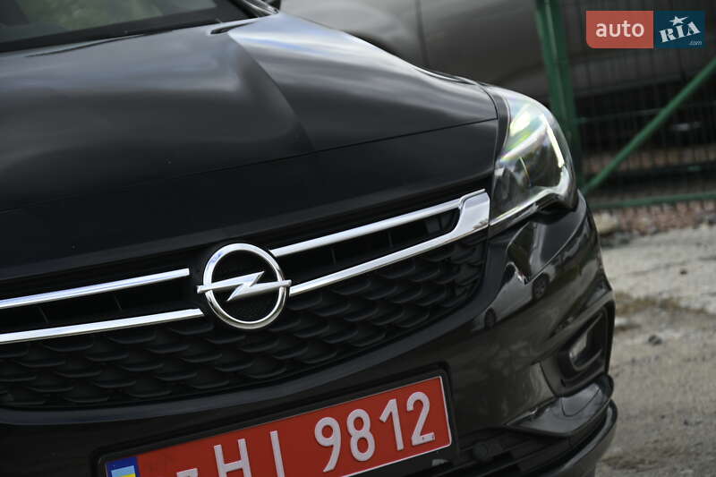 Универсал Opel Astra 2016 в Бердичеве