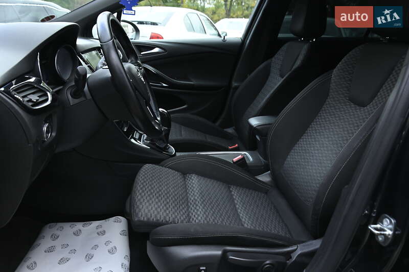 Универсал Opel Astra 2016 в Бердичеве