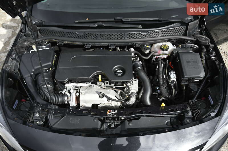 Универсал Opel Astra 2016 в Бердичеве