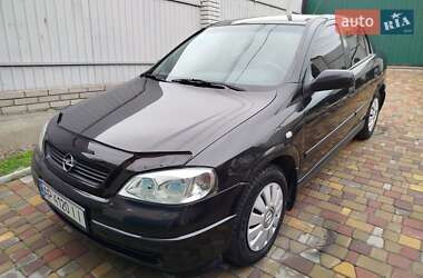 Седан Opel Astra 2008 в 