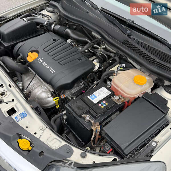 Универсал Opel Astra 2006 в Виннице