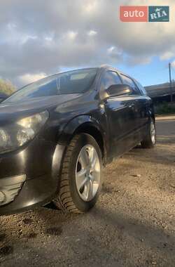Універсал Opel Astra 2006 в  фото 3 Універсал Opel Astra 2006 в