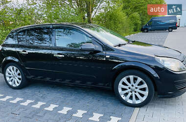 Хэтчбек Opel Astra 2005 в Киеве