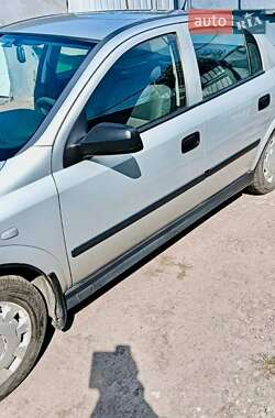 Седан Opel Astra 2008 в Шостке