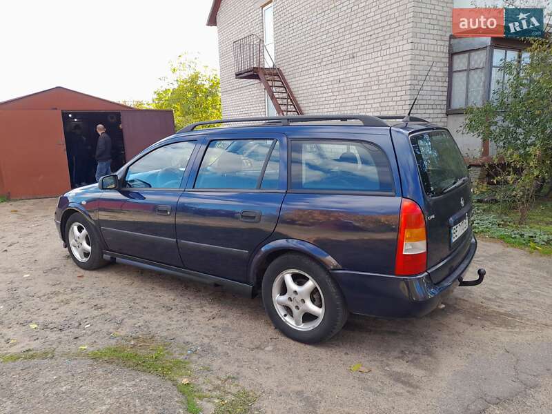 Универсал Opel Astra 2000 в Вознесенске