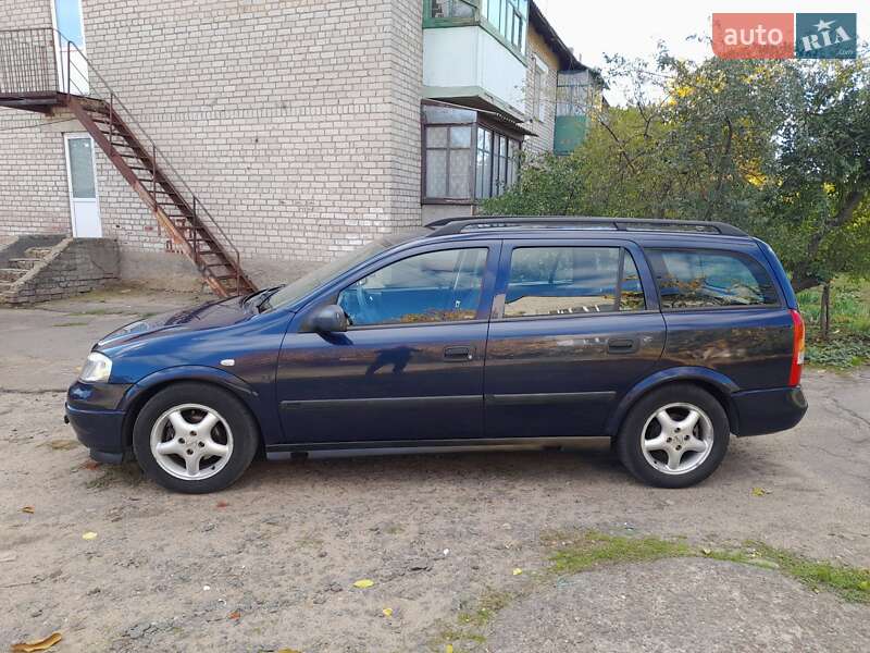 Универсал Opel Astra 2000 в Вознесенске